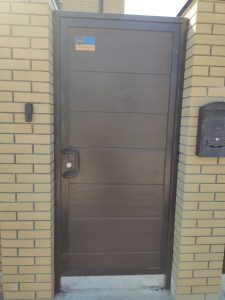 Калитка из сендвич панелей